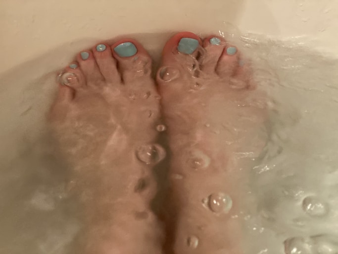 Here's Why People Soak Their Feet in Listerine
